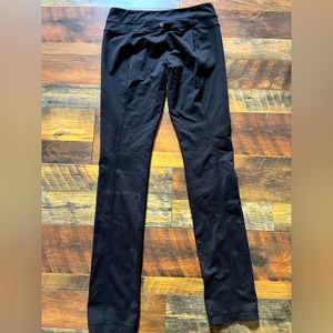 Lululemon Skinny Groove Women’s Pant
